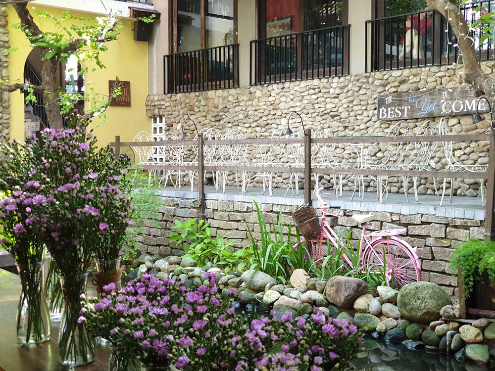 Thả bộ tại quán cafe Mộc Miên Đà Nẵng với phong cảnh xanh mát giữa lòng Đà Nẵng