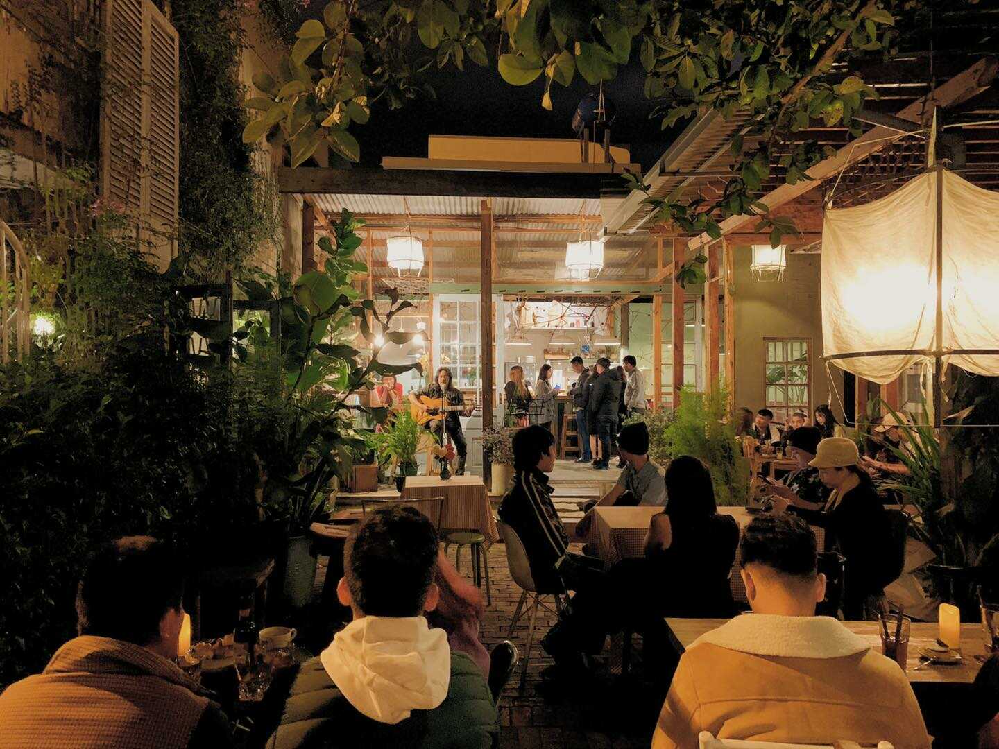 Route 66 Cafe - Nơi thong dong thả hồn trong đêm Đà Lạt không ngủ 6
