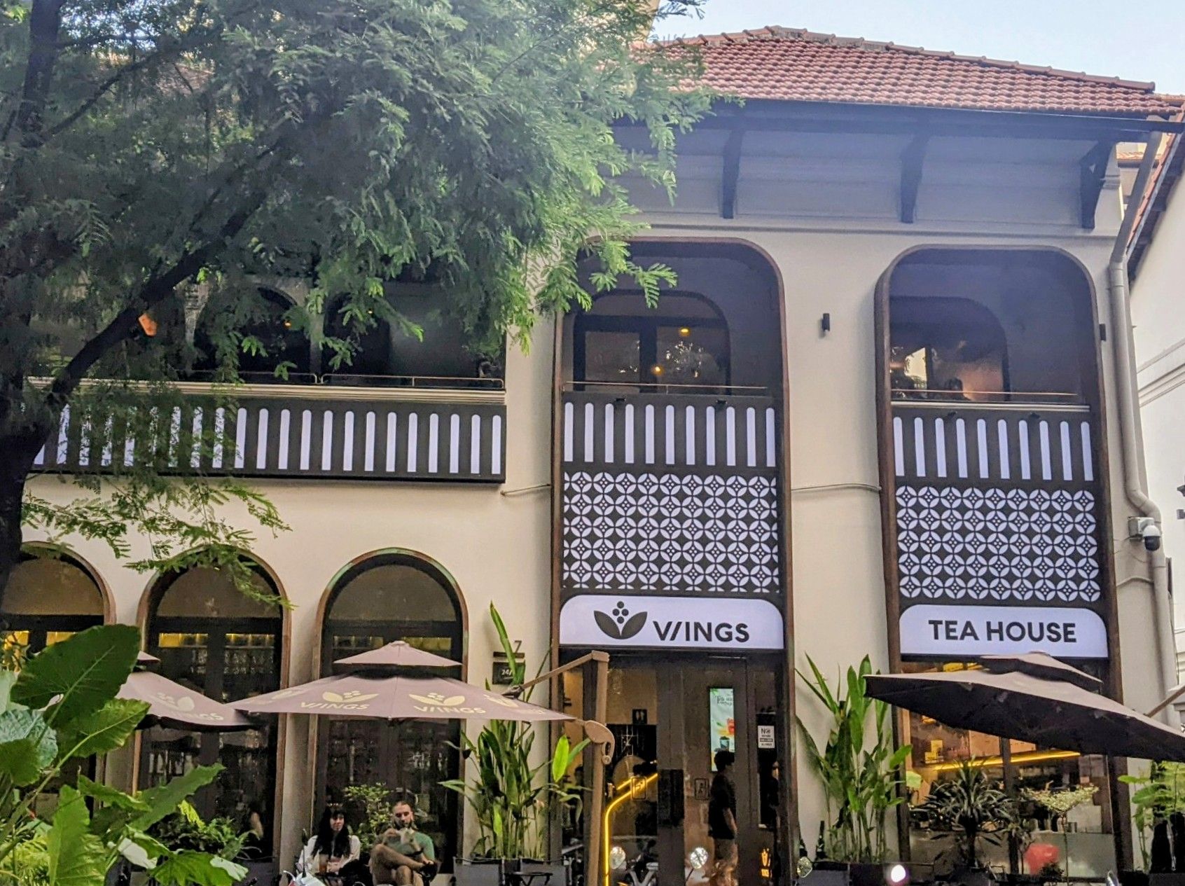 Khám Phá 10 Quán Cafe Gần Dinh Độc Lập Không Thể Bỏ Lỡ 6 Wings Tea House Han Thuyen