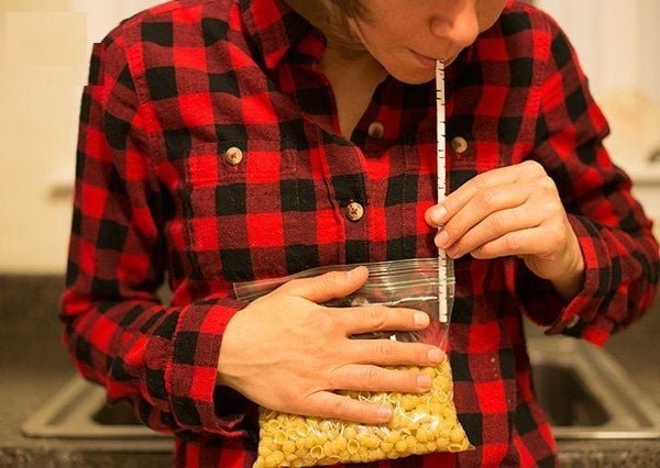 1 hut chan khong bang ong hut b0158ad3d768453ba0475e50d3c65327 grande 1