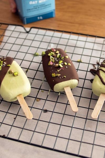1 pistachio magnums scaled 65d21ea2b59c42f9be7a2220d0d97e9b grande