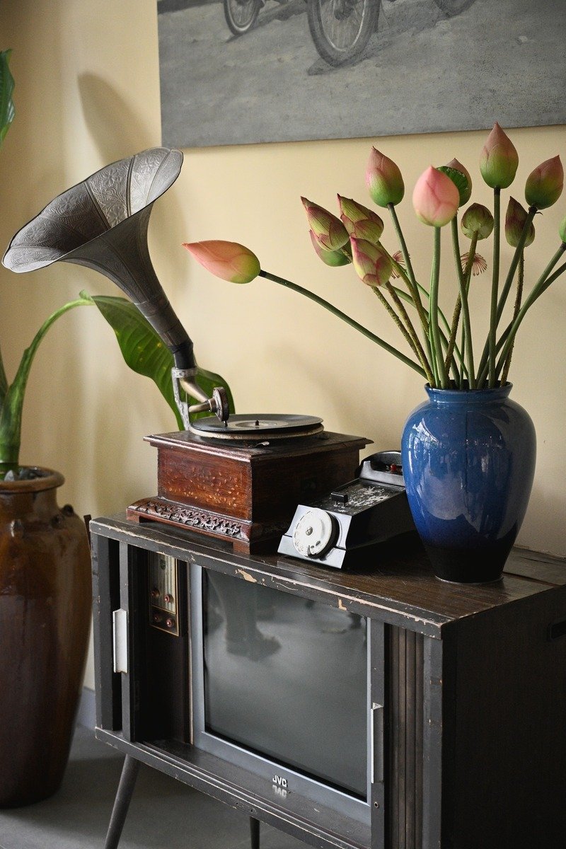 H&atilde;y gh&eacute; C&agrave; ph&ecirc; C&ocirc; Ba Đồng Khởi để quay lại thời kỳ của &ocirc;ng b&agrave; anh 8